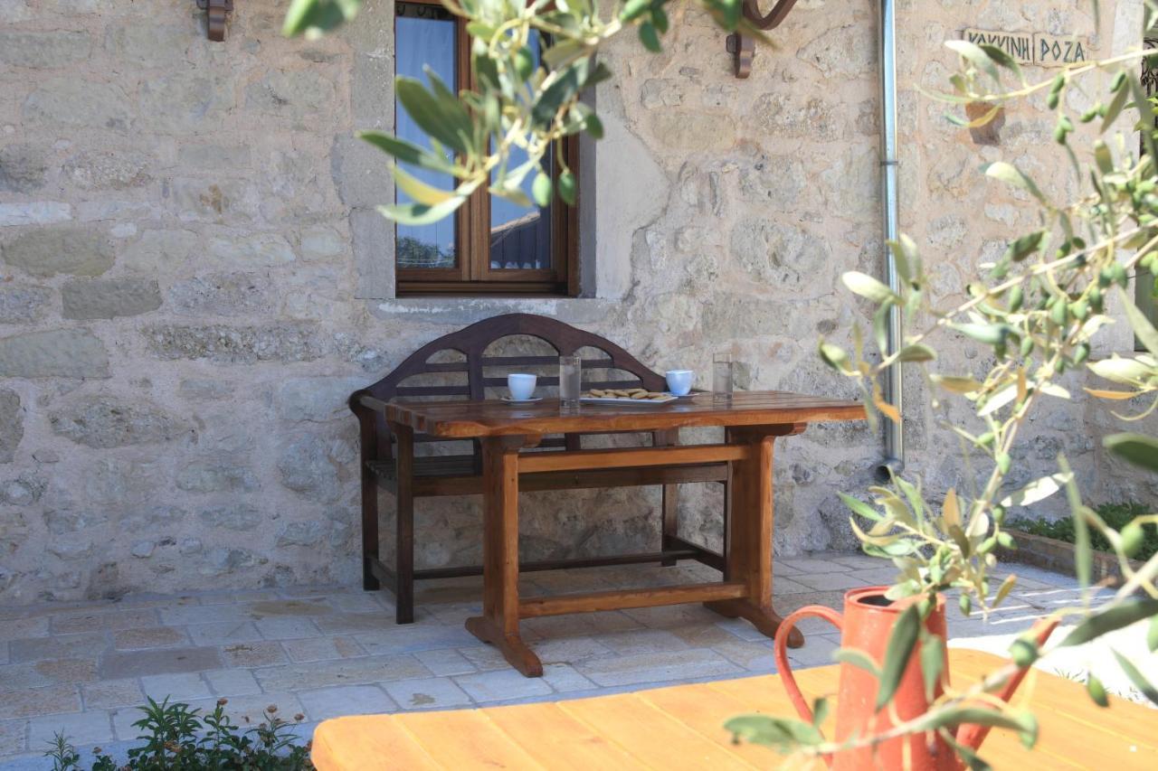 Villa Matzanas House Katouna Esterno foto