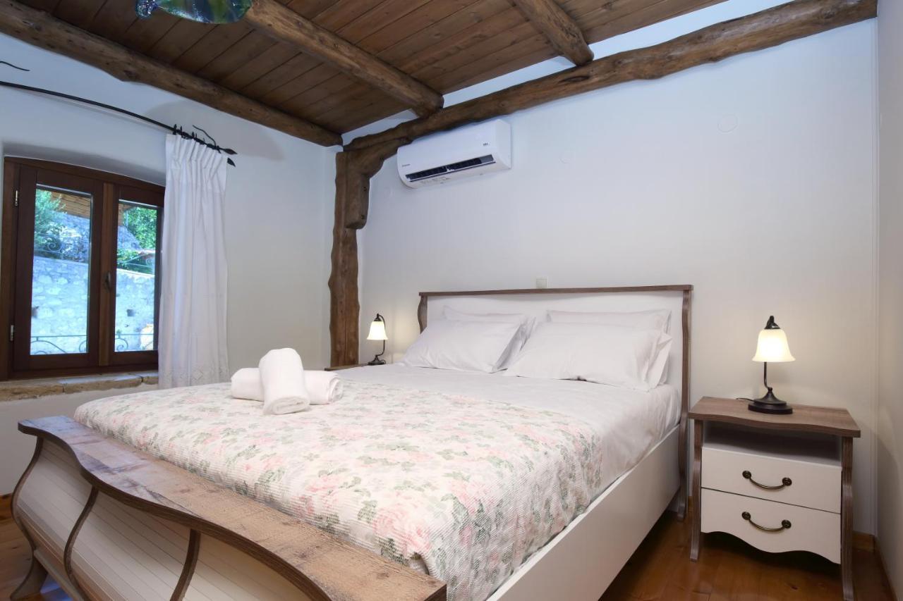 Villa Matzanas House Katouna Esterno foto
